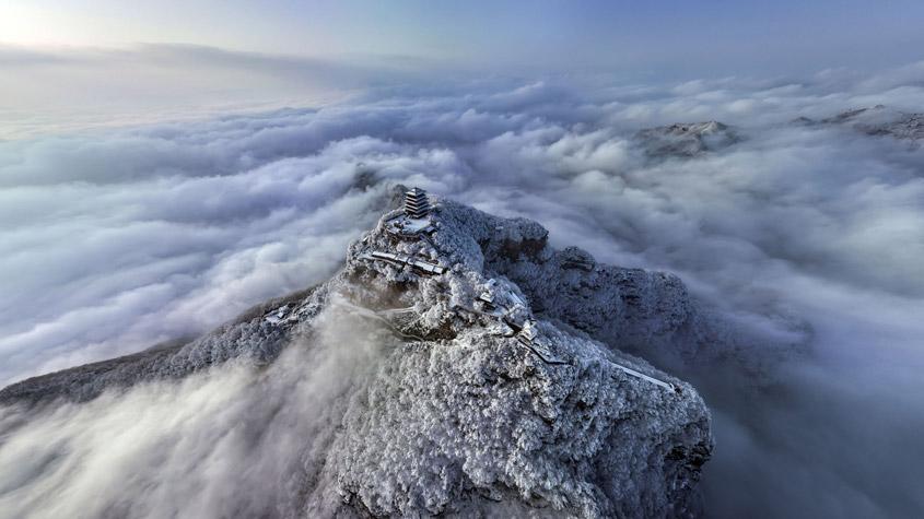 河南濟(jì)源王屋山云海奔騰春雪瑞澤