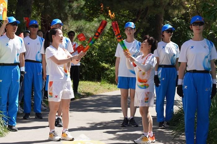 成都世界大學(xué)生夏季運動會火炬?zhèn)鬟f啟動