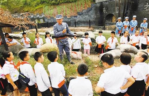 重慶市開展青少年“抗戰(zhàn)紅色之旅”主題活動