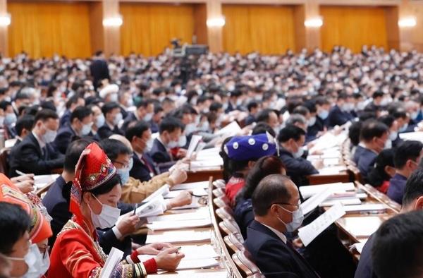 最高法報(bào)告談司法判決：決不向耍橫霸道者讓步，決不遷就縱容惡習(xí)陋俗